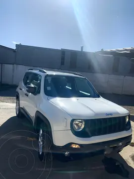 Jeep Renegade 1.8L Sport LX Aut usado (2021) color Blanco precio $16.000.000