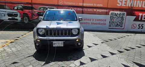 Jeep Renegade Latitude usado (2020) color plateado precio $290,000
