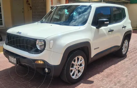 Jeep Renegade Sport usado (2019) color Blanco Alpine precio $225,000