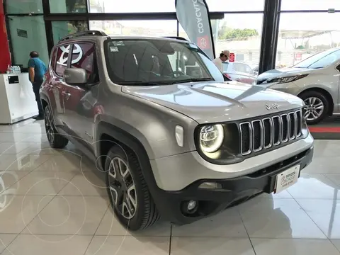Jeep Renegade Latitude usado (2021) color plateado precio $312,000