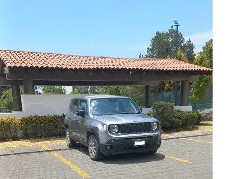 Jeep Renegade Sport usado (2020) color Plata precio $285,000
