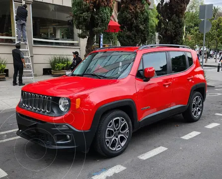 Jeep Renegade Latitude usado (2018) color Rojo precio $339,000