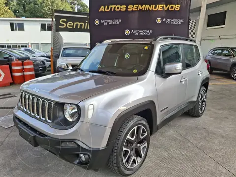 Jeep Renegade Latitude usado (2022) color Plata financiado en mensualidades(enganche $64,000 mensualidades desde $8,000)