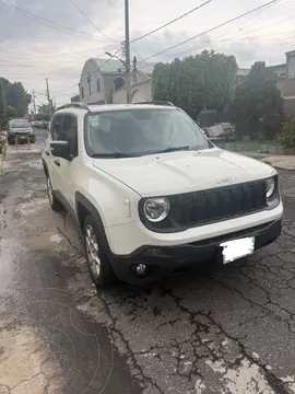 Jeep Renegade Sport usado (2022) color Blanco precio $290,000