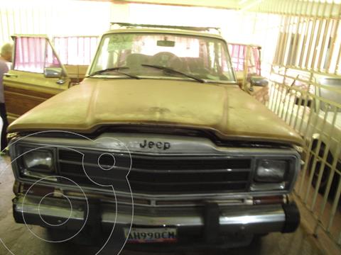 Jeep Wagoneer LTD. 4x4 L6 4.0i usado (1985) color Marron precio BoF402.000.000