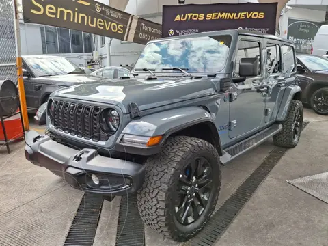 Jeep Wrangler 4xe Sahara usado (2025) color Gris financiado en mensualidades(enganche $246,000 mensualidades desde $28,490)