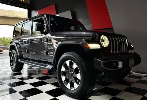 Jeep Wrangler Unlimited Sahara usado (2021) color Gris precio $789,000