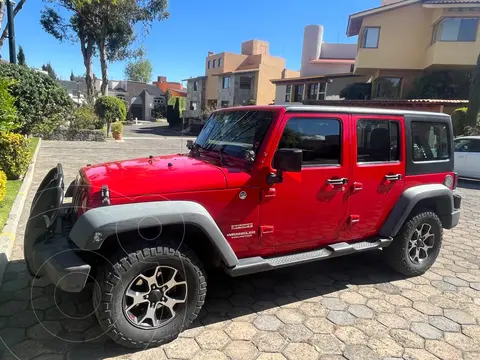 Jeep Wrangler Unlimited Sport usado (2011) color Rojo precio $340,000