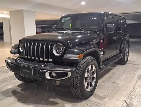 Jeep Wrangler Unlimited Unlimited Sahara Mild-Hybrid Aut usado (2021) color Negro precio $930,000