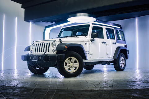 Jeep Wrangler Unlimited Unlimited JK Sport 4x4 3.6L Aut usado (2018) color Blanco financiado en mensualidades(enganche $139,980)