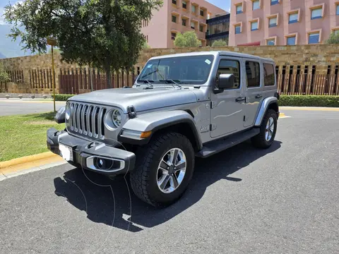 Jeep Wrangler Unlimited Unlimited Sahara 4x4 3.6L Aut usado (2019) color Plata precio $734,000