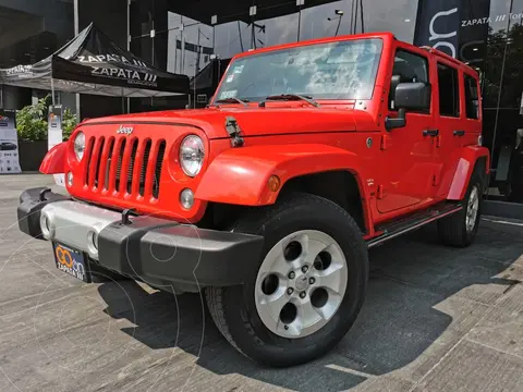 Jeep Wrangler Unlimited Unlimited Sahara 4x4 3.6L Aut usado (2015) color Rojo financiado en mensualidades(enganche $153,750 mensualidades desde $25,256)