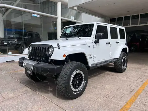 Jeep Wrangler Unlimited Unlimited JK Sahara 4x4 3.6L Aut usado (2018) color Blanco financiado en mensualidades(enganche $191,750 mensualidades desde $14,022)