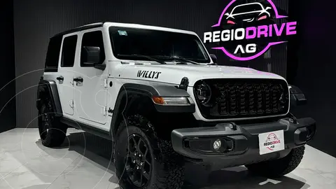 Jeep Wrangler Unlimited Willys usado (2024) color Blanco financiado en mensualidades(enganche $219,800 mensualidades desde $25,300)