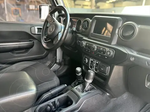 Jeep Wrangler Unlimited Unlimited Sport S 4x4 3.6L Aut usado (2019) color Gris Oscuro precio $780,000