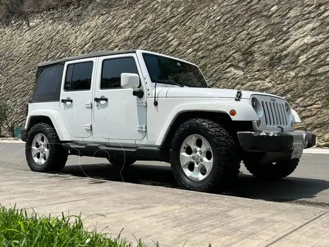 Jeep Wrangler Unlimited Unlimited Sahara 4x4 3.6L Aut usado (2015) color Blanco precio $480,000