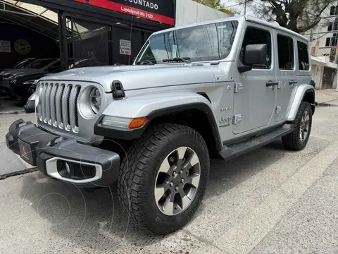 Jeep Wrangler Unlimited Sahara usado (2022) color Plata financiado en mensualidades(enganche $247,618 mensualidades desde $15,394)
