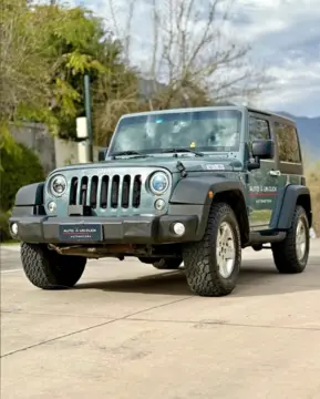 Jeep Wrangler Sport 3.6L 2P usado (2014) color Gris precio $18.790.000