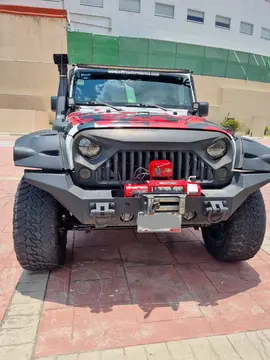 Jeep Wrangler Sahara 4x4 3.6L Aut usado (2014) color Blanco precio $425,000