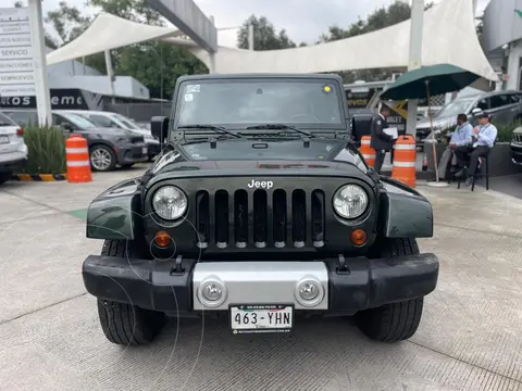 Jeep Wrangler Sahara 4x4 3.8L Aut usado (2011) color Verde precio $420,000