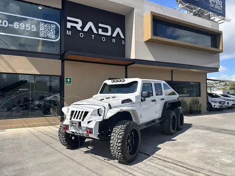 Jeep Wrangler Rubicon 4x4 3.6L Aut usado (2017) color Blanco precio $840,800