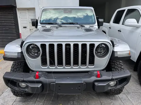 Jeep Wrangler Rubicon usado (2023) color Plata financiado en mensualidades(enganche $220,000 mensualidades desde $29,909)