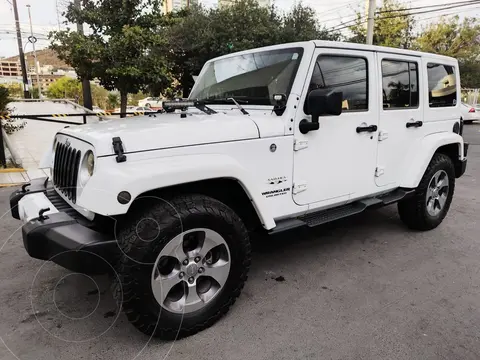 Jeep Wrangler Sahara 4x4 3.6L Aut usado (2016) color Blanco precio $520,000