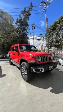 Jeep Wrangler Rubicon usado (2024) color Rojo precio $1,354,900