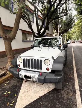 Jeep Wrangler Sport MTX 4x4 3.6L Techo Rigido Aa usado (2012) color Blanco precio $320,000