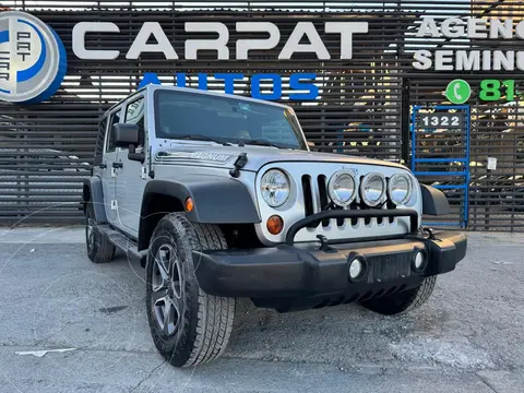 Jeep Wrangler Sport MTX 4x4 3.8L usado (2011) color plateado precio $379,000