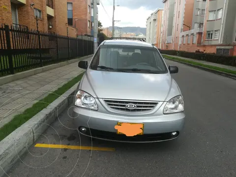 KIA Carens 2.0L Aut usado (2007) color Plata precio $25.000.000