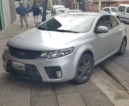 KIA Cerato Koup 1.6L EX usado (2011) color Gris precio $16.800.000
