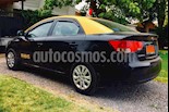 foto Kia Cerato 1.6L EX usado (2013) color Negro precio $10.500.000