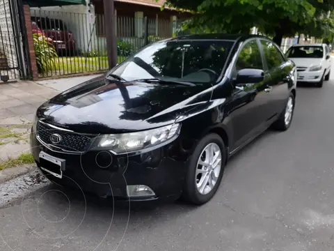 KIA Cerato Forte SX 2.0 Elegance Aut usado (2011) color Negro precio u$s7.000