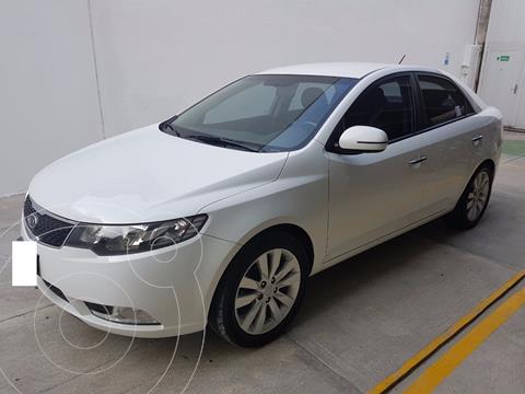 foto Kia Cerato SX 1.6L usado (2013) precio $5.000.000