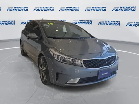 Kia Forte Hatchback HB EX Aut usado (2018) color Gris financiado en mensualidades(enganche $66,250 mensualidades desde $5,495)