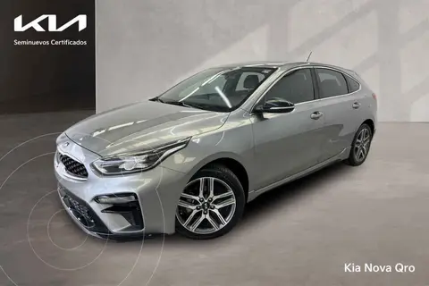 Kia Forte Hatchback HB GT Line Aut usado (2020) color Gris financiado en mensualidades(enganche $95,102 mensualidades desde $8,164)