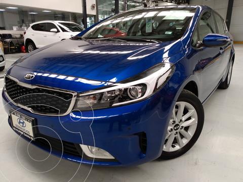 Kia Forte Hatchback HB EX usado (2017) color Azul precio $238,900