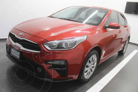 Kia Forte Sedan L usado (2020) color Rojo financiado en mensualidades(enganche $63,800 mensualidades desde $7,550)
