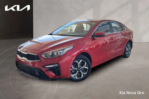 Kia Forte Sedan EX Aut usado (2021) color Rojo financiado en mensualidades(enganche $76,300 mensualidades desde $6,550)