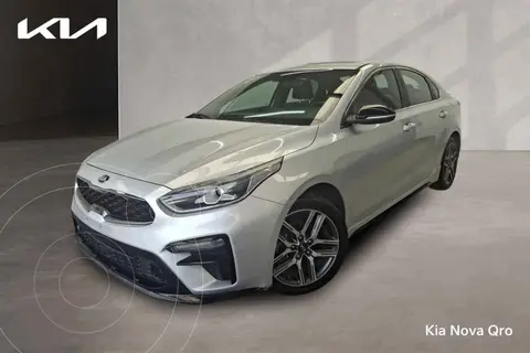 Kia Forte Sedan GT Line Aut usado (2020) color Plata financiado en mensualidades(enganche $77,662 mensualidades desde $6,667)