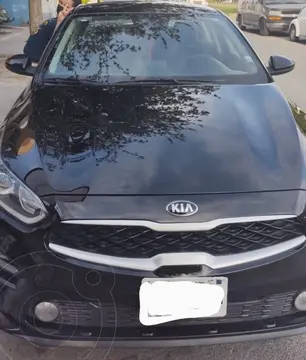 Kia Forte Sedan LX usado (2019) color Negro precio $280,000