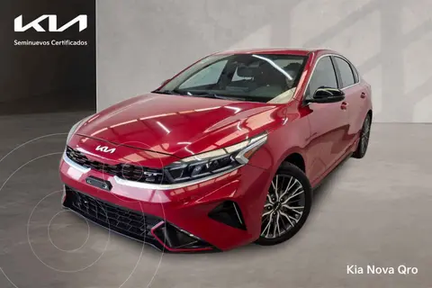 Kia Forte Sedan 1.6L GT Aut usado (2022) color Rojo financiado en mensualidades(enganche $106,002 mensualidades desde $9,100)