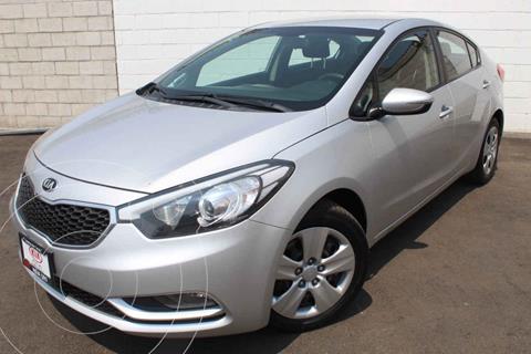 foto Kia Forte Sedán LX Aut usado (2016) precio $181,000