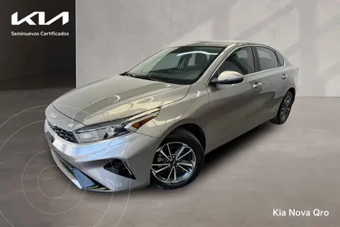 Kia Forte Sedan 2.0L EX Aut usado (2024) color Gris financiado en mensualidades(enganche $103,550 mensualidades desde $8,889)