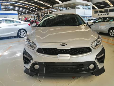Kia Forte Sedan 2.0L LX usado (2020) color Plata Dorado precio $310,000
