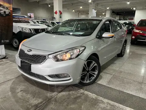 Kia Forte Sedan SX Aut usado (2016) color Plata financiado en mensualidades(enganche $54,473 mensualidades desde $4,167)