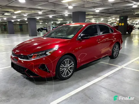 Kia Forte Sedan 1.6L GT Aut usado (2023) color Rojo precio $395,000