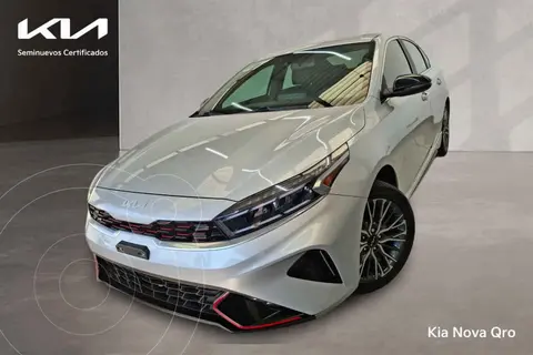 Kia Forte Sedan 2.0L GT Line Aut usado (2023) color Plata financiado en mensualidades(enganche $104,912 mensualidades desde $9,006)
