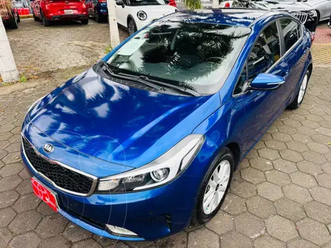 Kia Forte Sedan EX usado (2018) color Azul precio $209,000